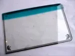 Стекло КАМАЗ лобовое 5320-5206010 с солнц.защ.полосой и шелк.