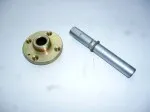 Вал водяного насоса ГАЗ 3307/66/ПАЗ(с стопор.кольц.и ступиц) 14-1307022
