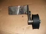 Ролик натяжной генератора КАМАЗ 740.11-1307220 с кронштейном