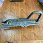 Направляющая (кронштейн рычага подъёма кабины) 54327-5001220