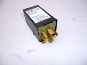 Реле стеклоочистителя МАЗ РЭС-1М