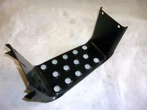 Подножка МАЗ нижняя 6422-8405016