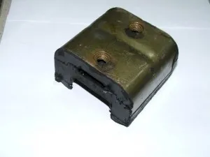 Подушка ГАЗ двигателя передняя 66-1001020 (копыто)