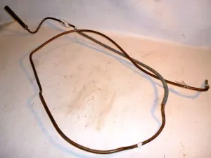 Трубка ГАЗ сливная со шлангом 3308  3308-1104064