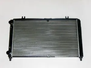 Радиатор ВАЗ 2172-1303010