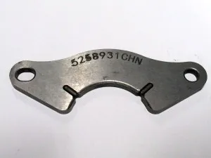 Скоба упорная распределительного вала Cummins ISBe/ISF 3.8  C5258931/4897457