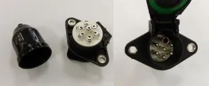 Розетка электрическая КАМАЗ ПС-326 пластик 03RF0653