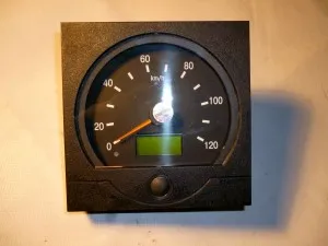 Спидометр МАЗ (электронный) с квадратной наружной крышкой ПА 8090-1 (5)