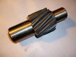 Шестерня УРАЛ вед. цил. 375Н-2402110-10 (13 зуб)