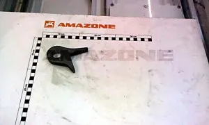 Серьга шарнира конусная II 103064 AMAZONE