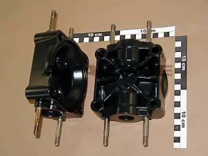 Головка цилиндра насосы AR185/250/280 ZF022 AMAZONE