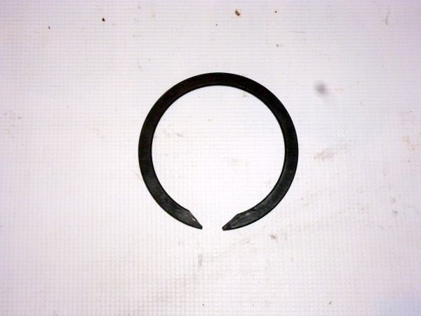 Кольцо упорное втулки муфты заднего хода ЯМЗ 238-1701283