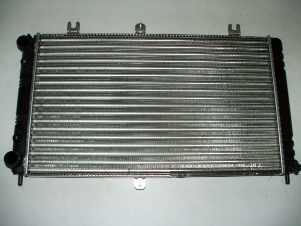 Радиатор ВАЗ 2170-1301012